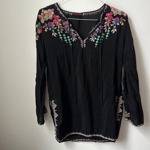 Johnny Was Black Embroidered Tunic M Medium